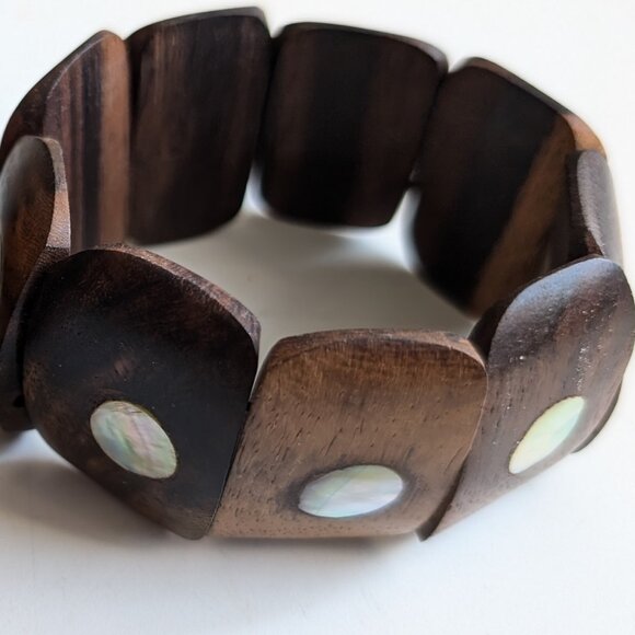 Bracelets - Brown - Wood - Picture 2 of 3